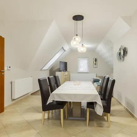 Petka By Interhome