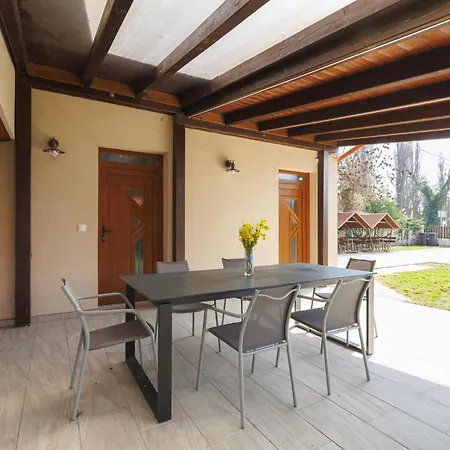 Petka By Interhome *