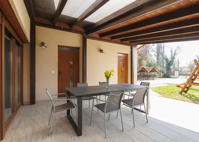 Petka By Interhome *